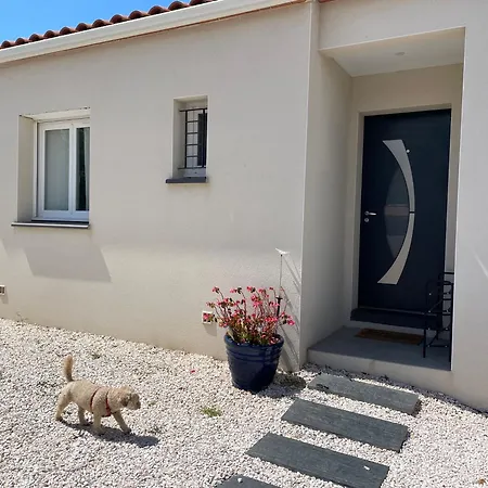 Kaly,piscine Privee Plein Sud, Climatisation, Internet Brouilla