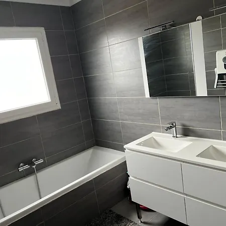 ヴィラ Kaly,piscine Privee Plein Sud, Climatisation, Internet *