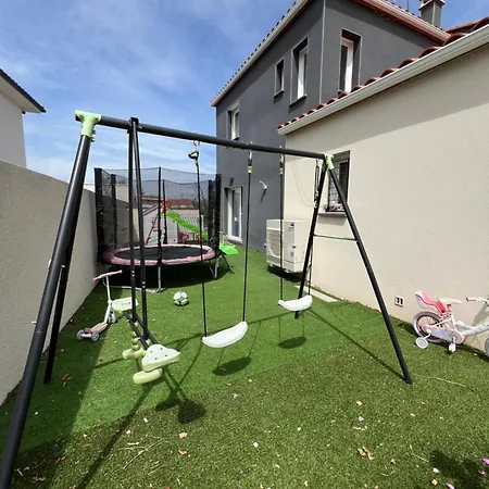 Kaly,piscine Privee Plein Sud, Climatisation, Internet ヴィラ